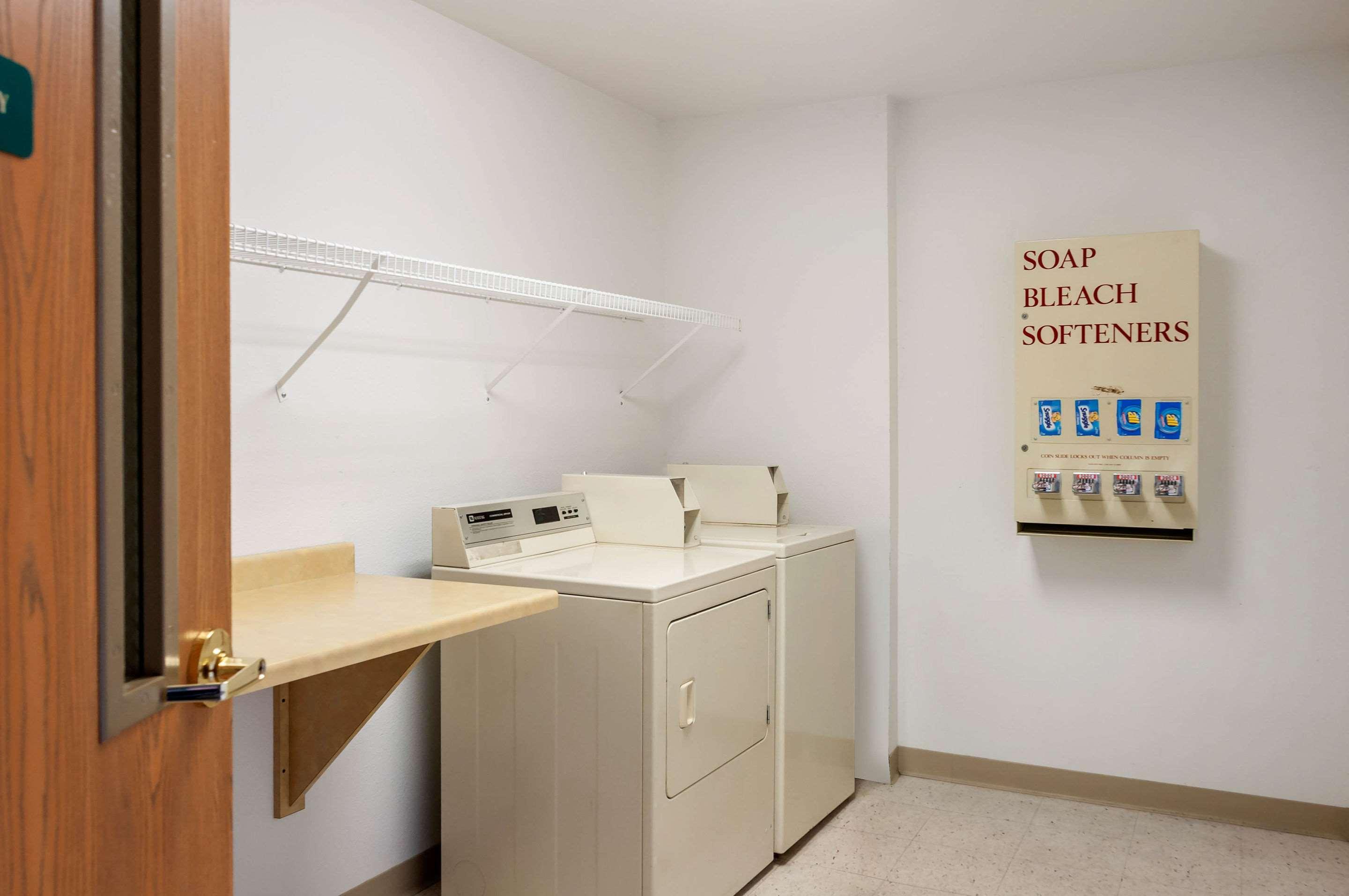 Comfort Inn Dyersville Near The Field Of Dreams Екстер'єр фото